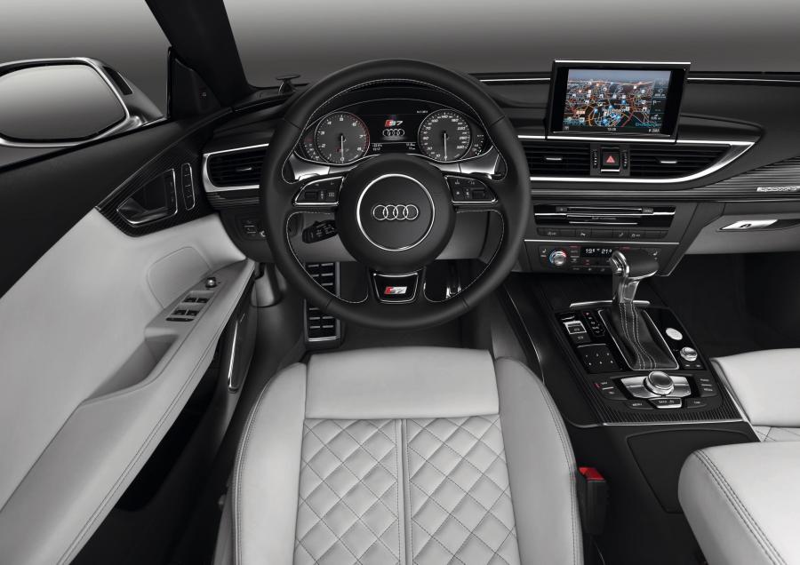 Торпедо Audi S7 Sportback 2012 года  (WW) (фото 7 из 73)